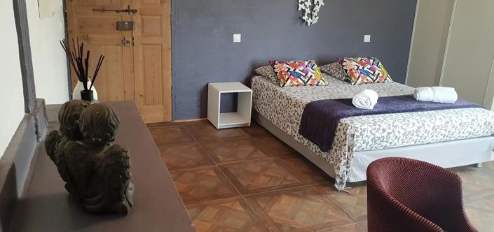 Image No.21-11 Bed House for sale