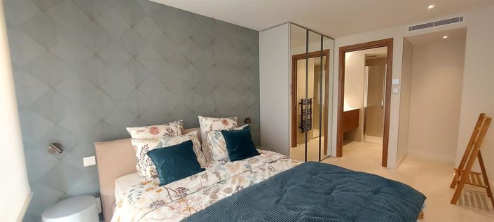 Image No.10-2 Bed Apartment for sale