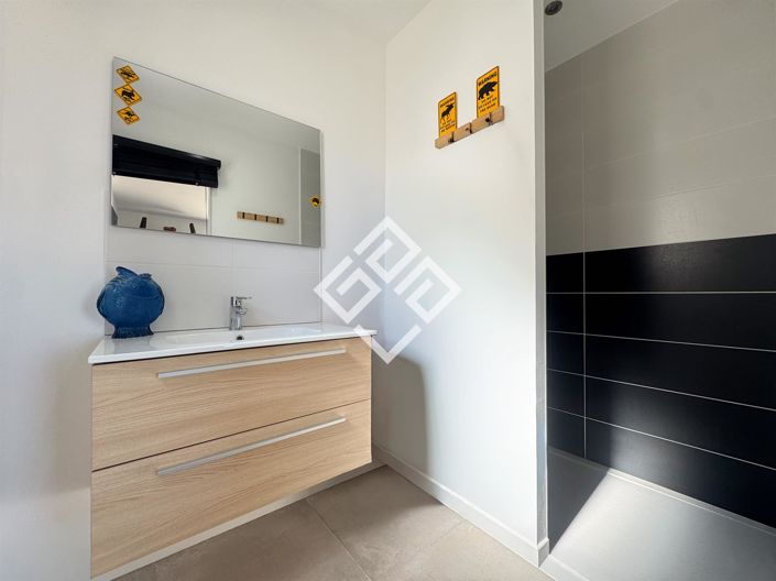 Image No.12-Maison de 4 chambres à vendre à Montredon-des-Corbières