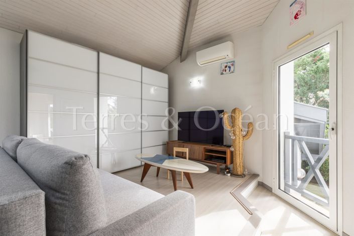 Image No.13-3 Bed House for sale