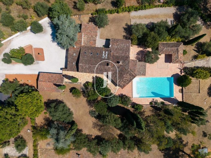 Image No.13-6 Bed House for sale