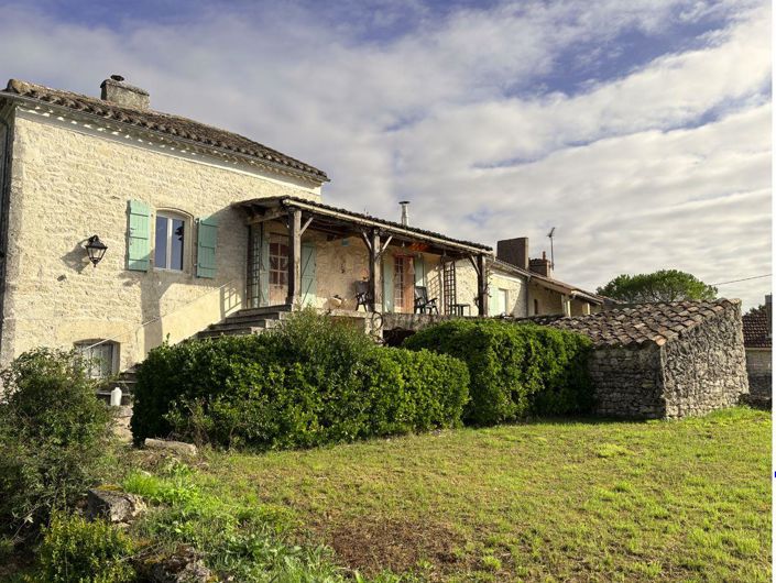 Image No.2-2 Bed House for sale