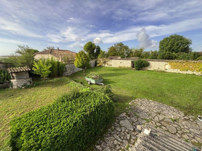 Image No.5-2 Bed House for sale