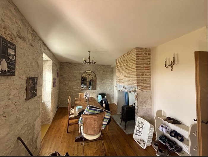 Image No.9-2 Bed House for sale