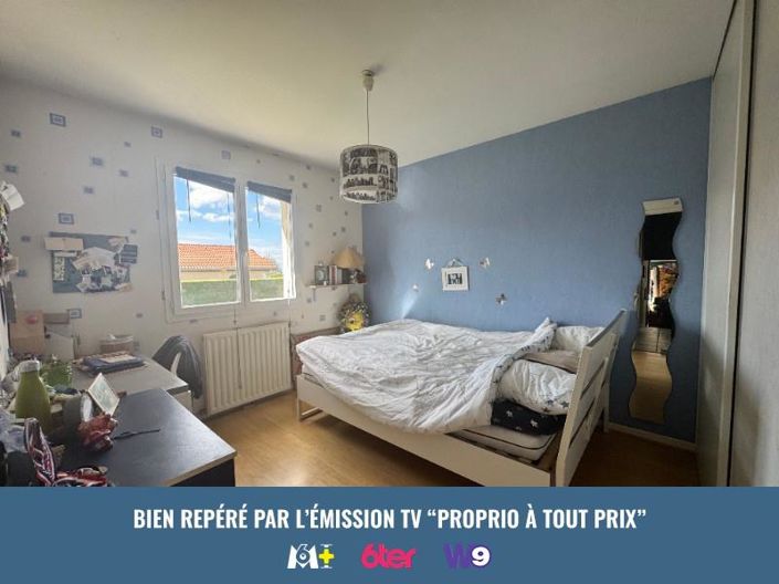 Image No.5-House for sale