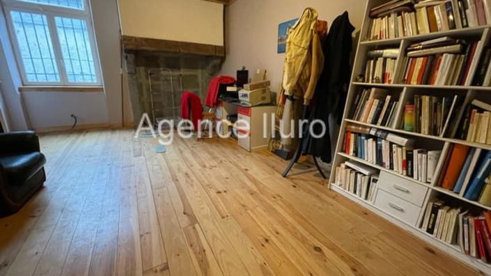Image No.1-3 Bed Apartment for sale