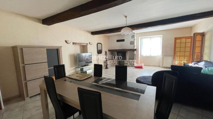 Image No.2-3 Bed House for sale