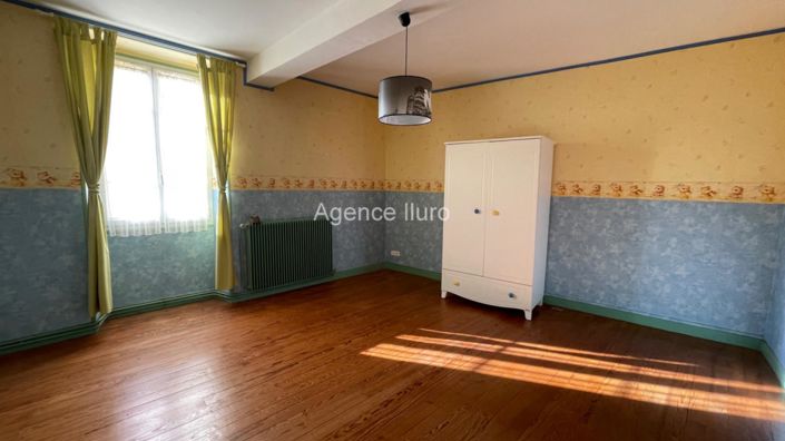 Image No.3-3 Bed House for sale