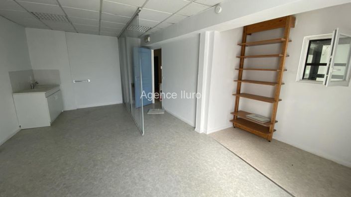 Image No.2-House for sale