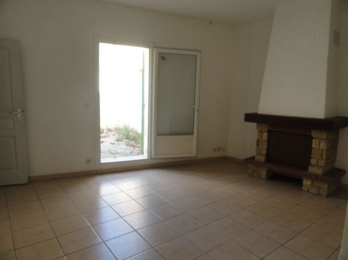 Image No.9-3 Bed House for sale