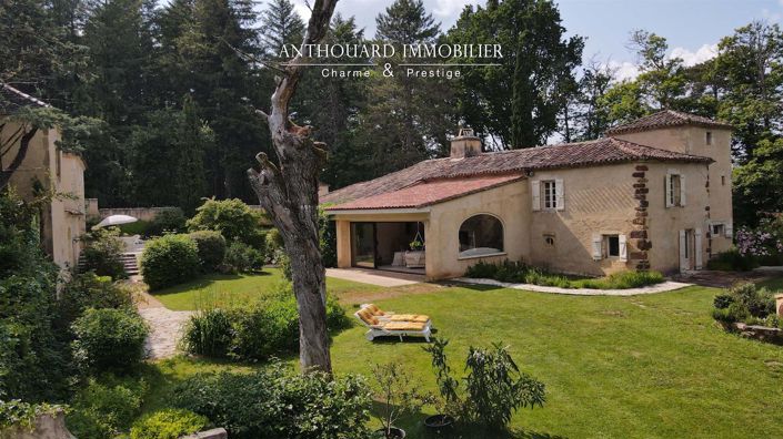 Image No.20-4 Bed Property for sale