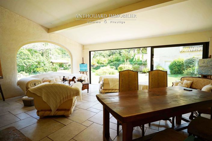 Image No.21-4 Bed Property for sale