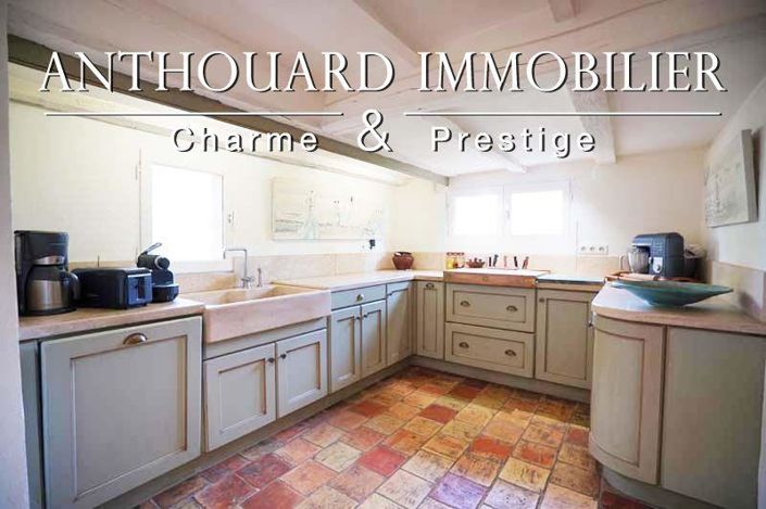 Image No.25-4 Bed Property for sale