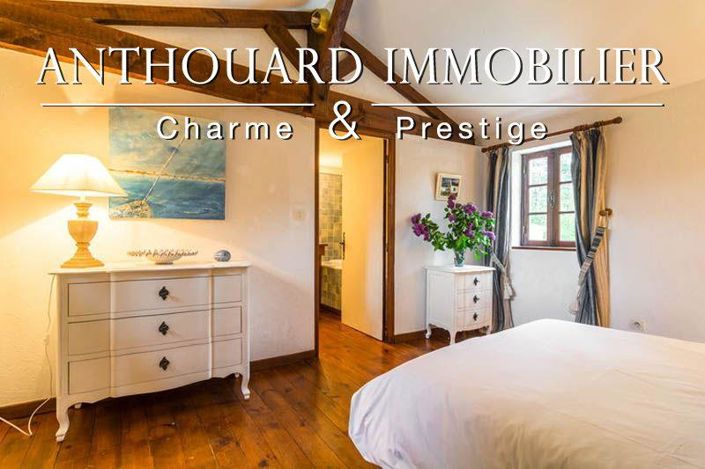 Image No.47-4 Bed Property for sale