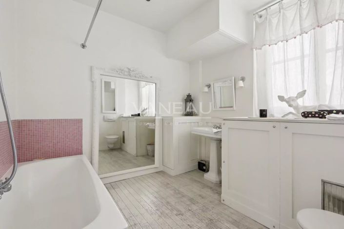 Image No.13-3 Bed Apartment for sale