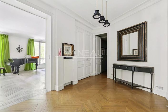 Image No.14-3 Bed Apartment for sale