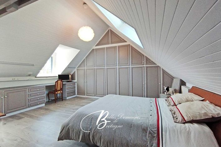 Image No.13-5 Bed House for sale