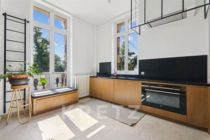 Image No.4-Propriété de 10 chambres à vendre à Le Vésinet