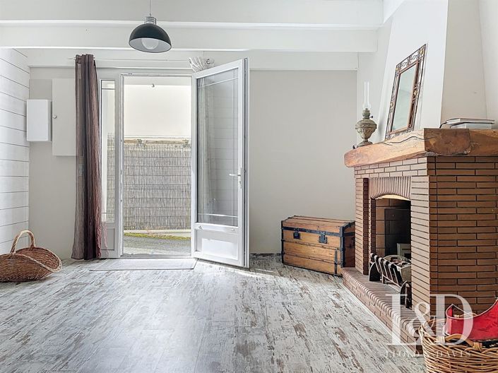 Image No.24-4 Bed House for sale