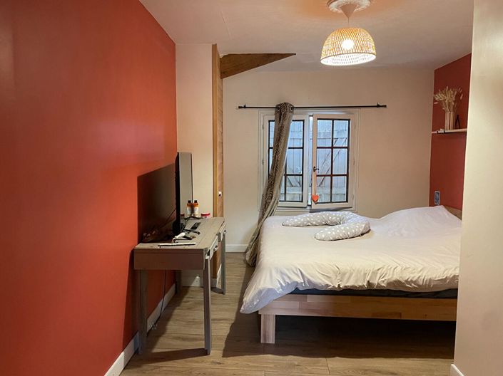 Image No.12-4 Bed House for sale