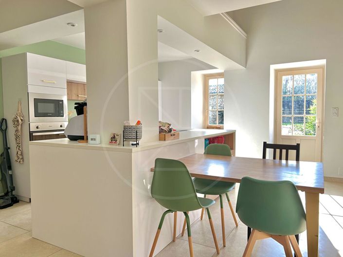 Image No.7-4 Bed House for sale