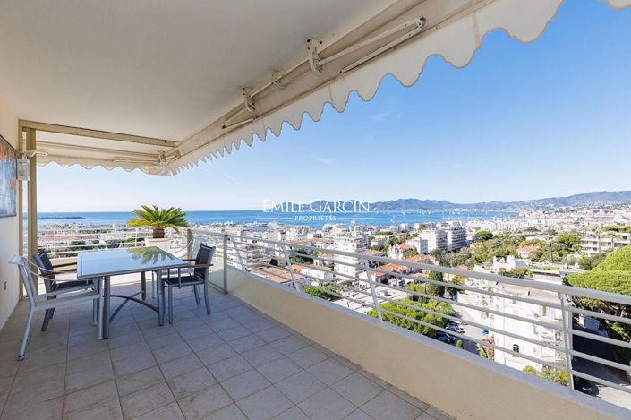 Image No.4-Appartement de 2 chambres à vendre à Cannes