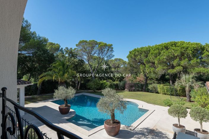 Image No.14-5 Bed House for sale