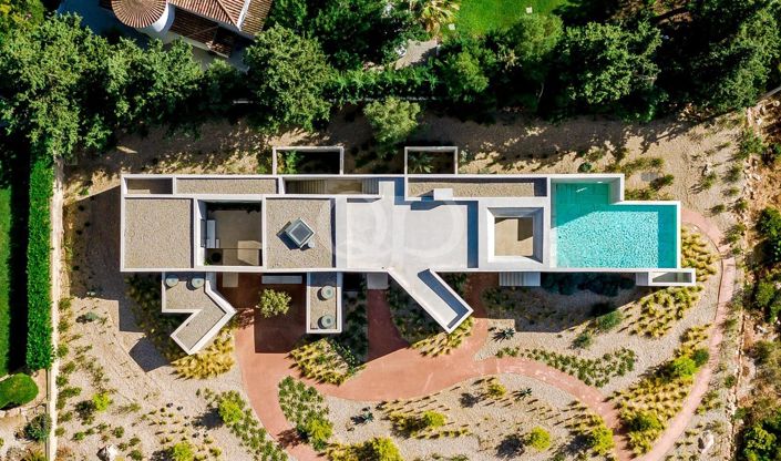 Image No.10-4 Bed House for sale