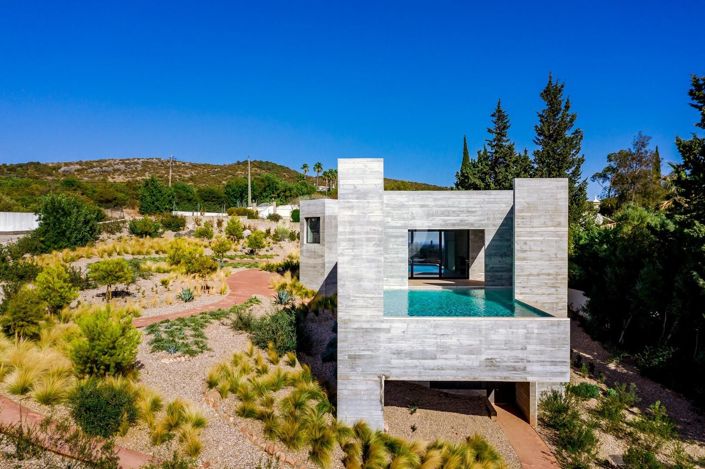 Image No.14-4 Bed House for sale