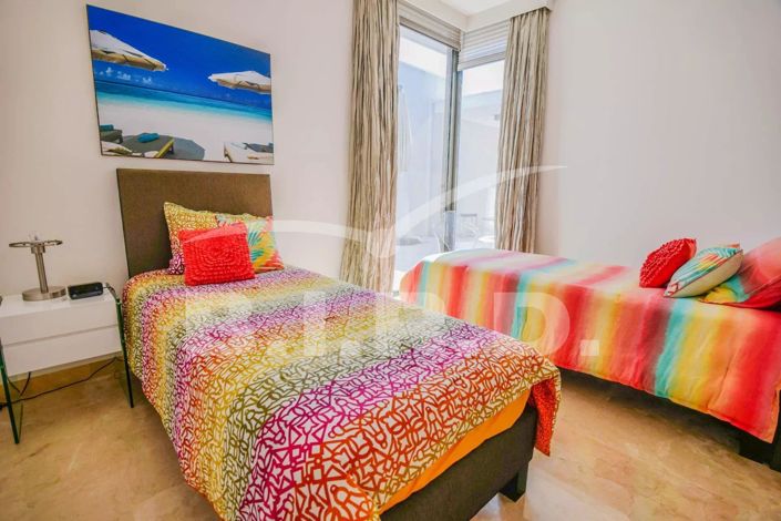 Image No.15-4 Bed House for sale