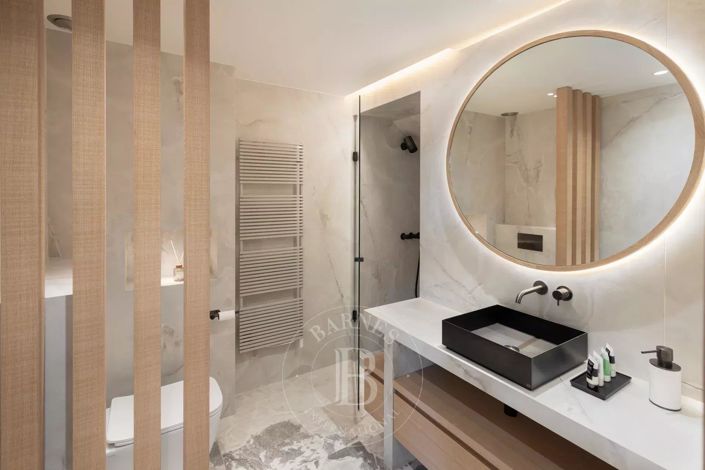 Image No.11-3 Bed Apartment for sale