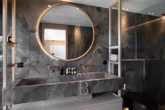 Image No.15-3 Bed Apartment for sale