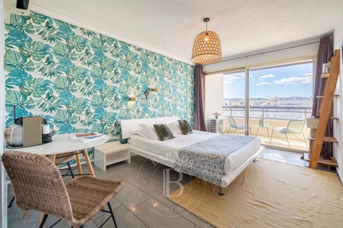 Image No.3-Apartment for sale