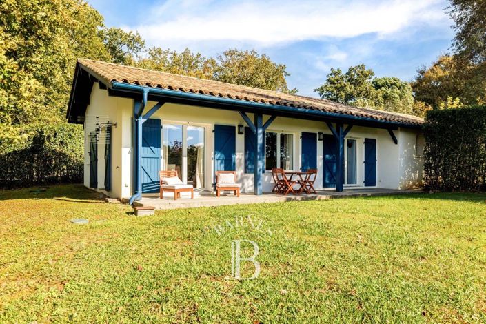 Image No.27-6 Bed House for sale