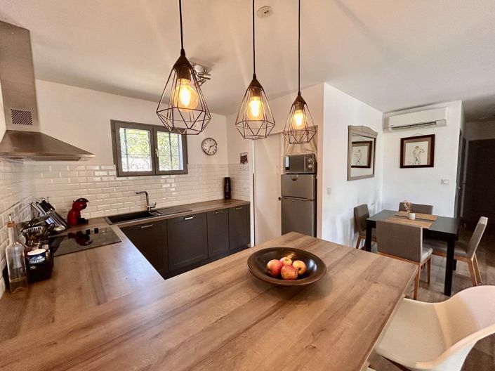 Image No.9-4 Bed House for sale