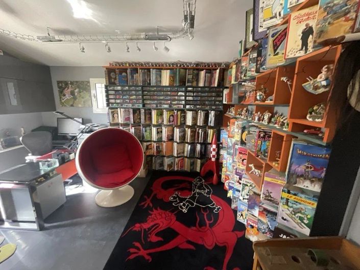 Image No.17-4 Bed House for sale