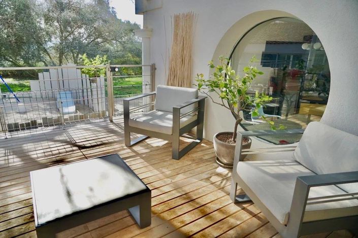 Image No.4-4 Bed House for sale