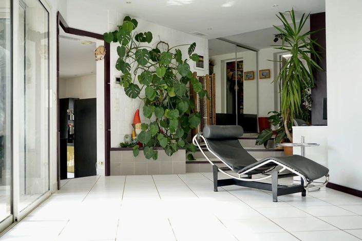 Image No.7-4 Bed House for sale