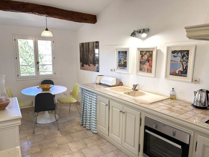 Image No.10-2 Bed House for sale