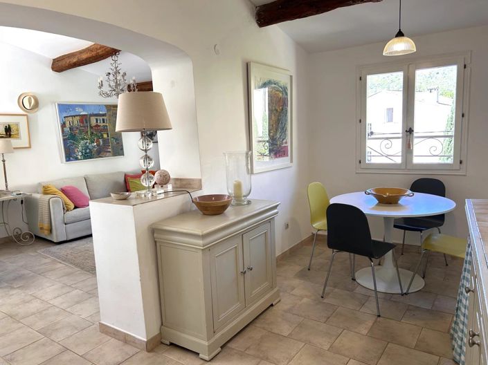 Image No.11-2 Bed House for sale