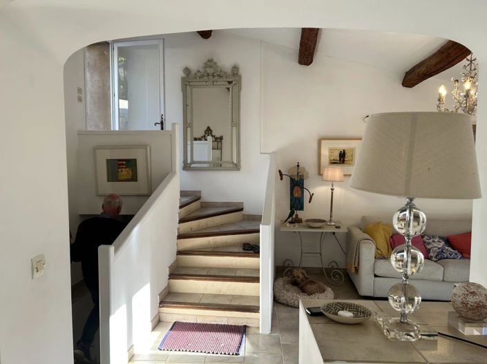 Image No.8-2 Bed House for sale