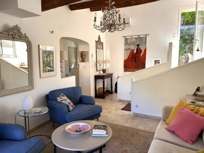 Image No.9-2 Bed House for sale