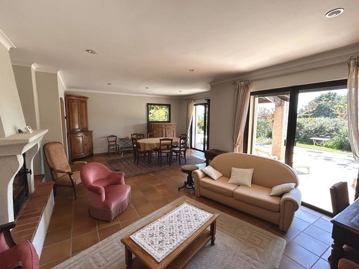 Image No.7-Maison de 3 chambres à vendre à Cotignac