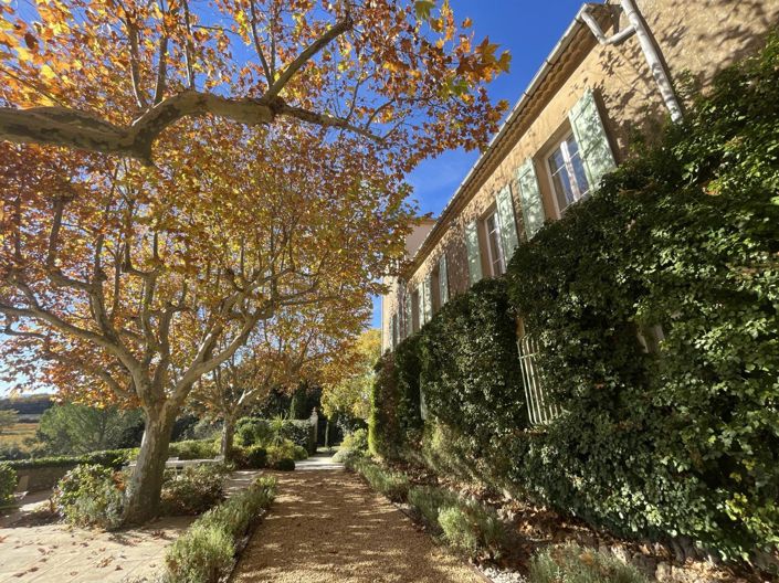 Image No.12-6 Bed House for sale