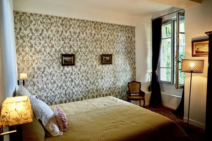 Image No.14-6 Bed House for sale