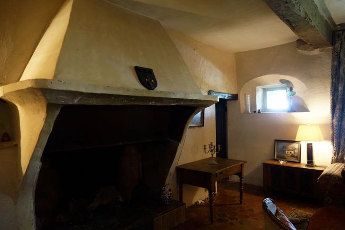 Image No.26-6 Bed House for sale