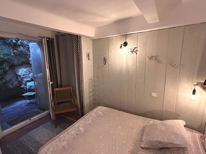 Image No.14-3 Bed House for sale