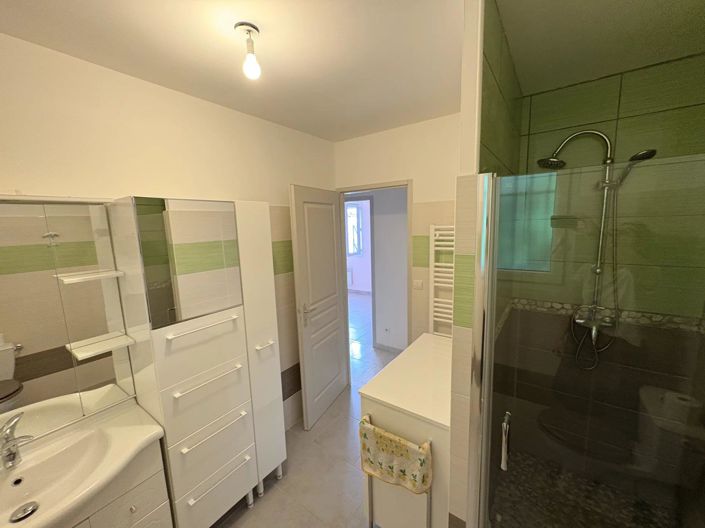 Image No.11-Maison de 4 chambres à vendre à Carcès