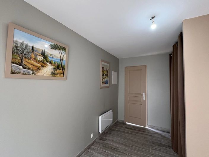 Image No.15-Maison de 4 chambres à vendre à Carcès