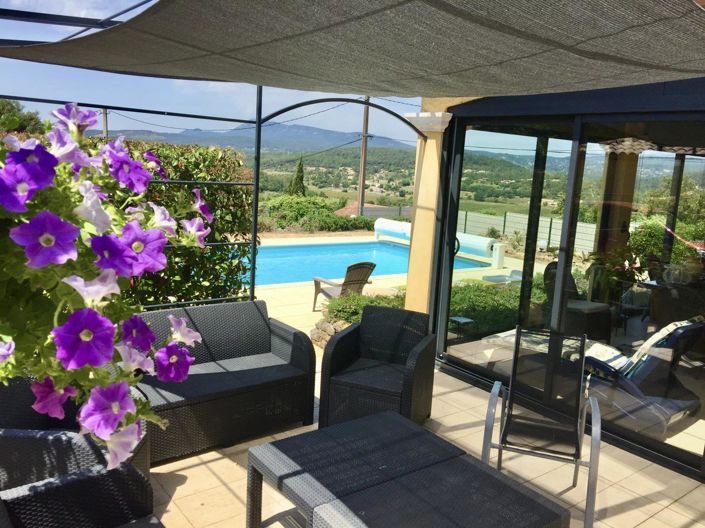 Image No.2-Maison de 4 chambres à vendre à Carcès